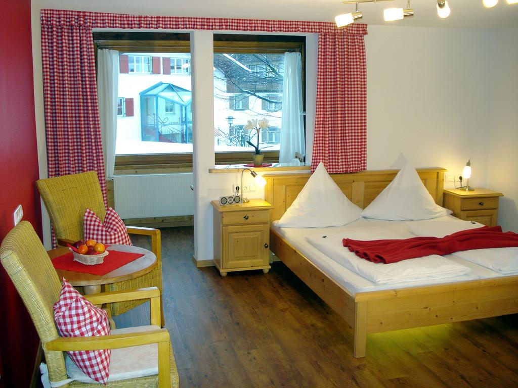 Hotel Engel Оберстдорф Экстерьер фото