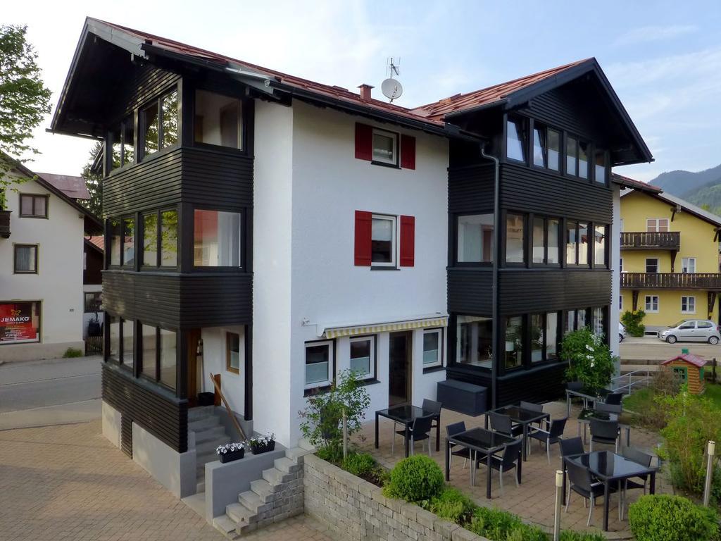 Hotel Engel Оберстдорф Экстерьер фото